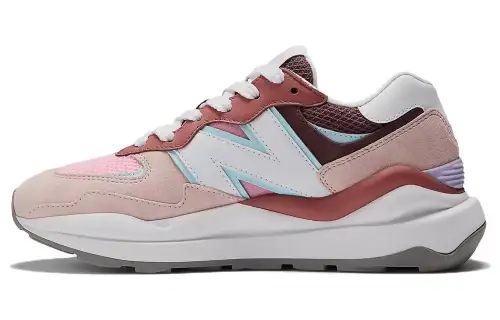 57/40 Wmns New Balance 'Pink Sand' Women's