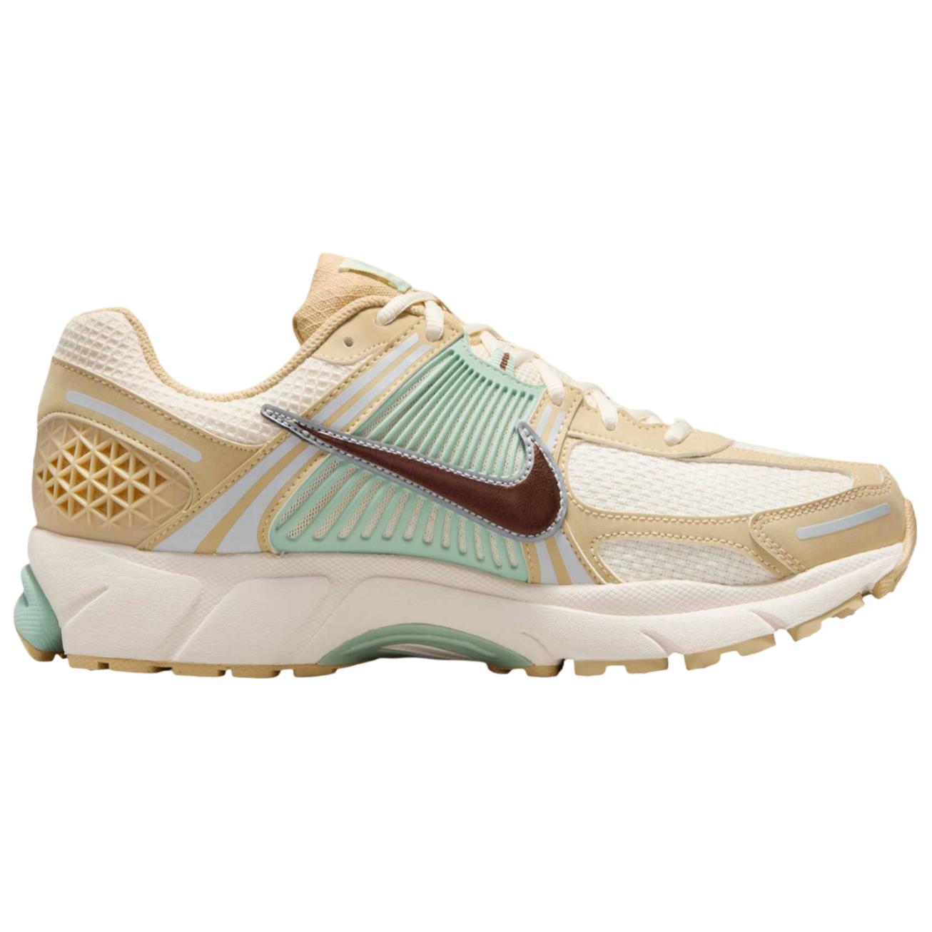 Nike Zoom Vomero 5 Slip Resistant Abrasion Resistant Low top Running Shoes Unisex Beige Brown