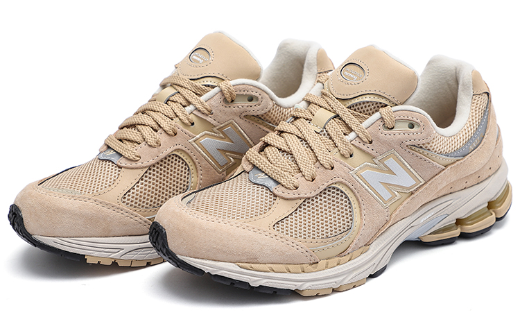 Кроссовки New Balance 2002R (бежево-белые) — фото 3