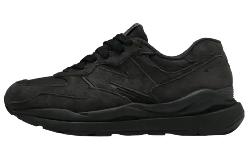 57/40 New Balance GORE-TEX 'Triple Black'