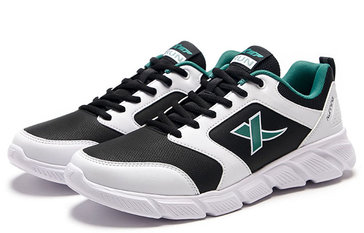 XTEP Cushioning Slip Resistant Abrasion Resistant Low top Running Shoes Men’s Black White Green