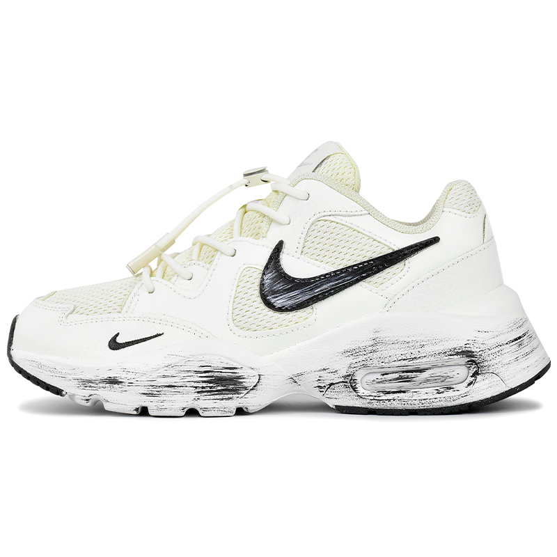 Nike Air Max Fusion Abrasion Resistant Abrasion Resistant Low top Running Shoes Women’s White Black