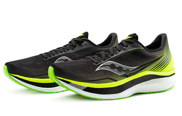 Saucony Slip Resistant Abrasion Resistant Low top Running Shoes Men's Black Green