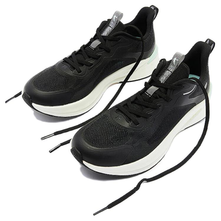QIAODAN Slip Resistant Slip Resistant Low top Training Running Shoes Women’s Black White