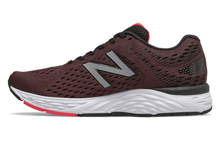 New Balance 680 Red