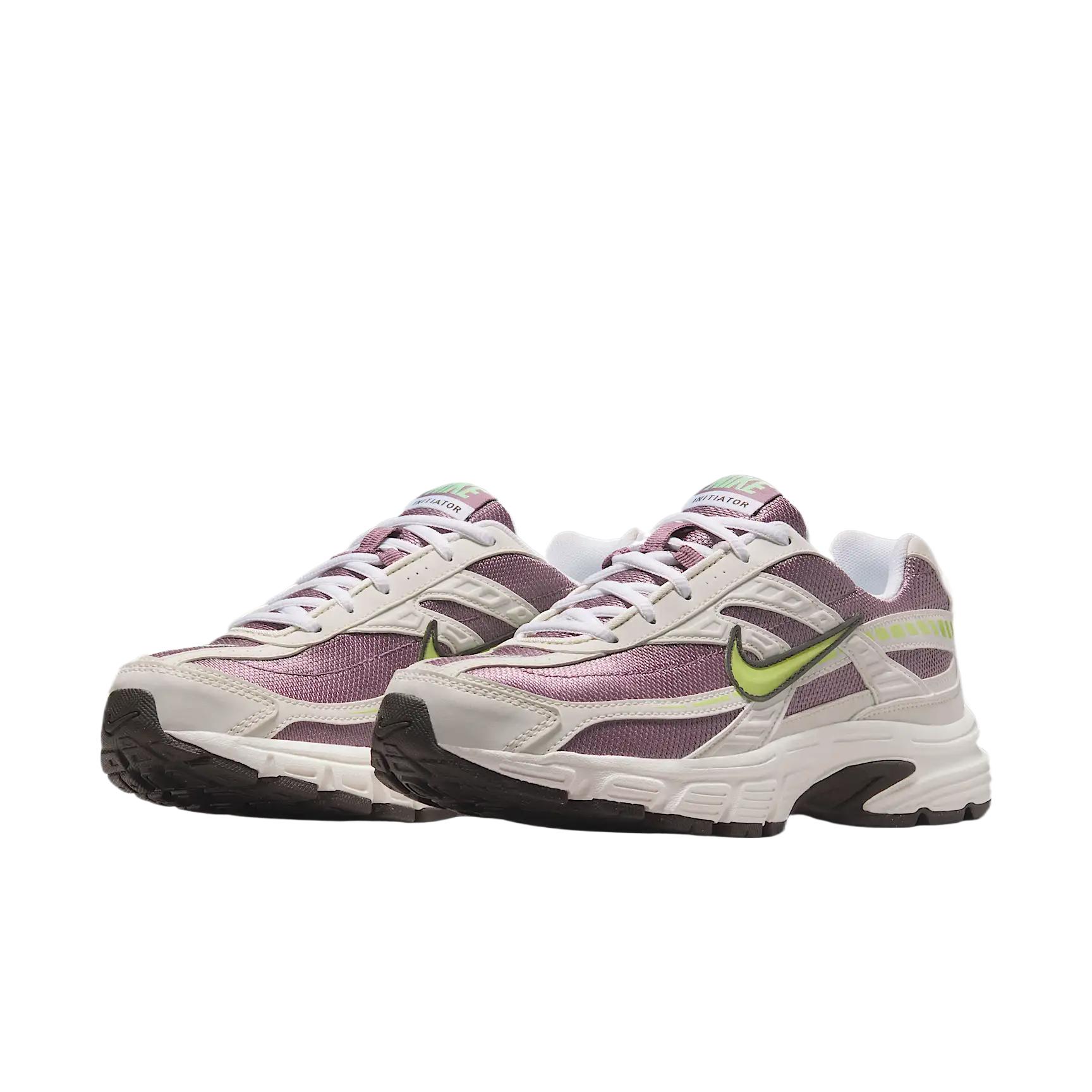 Nike Initiator Low top Running Shoes Women’s White Red