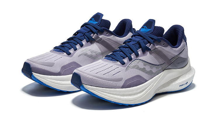 Saucony Tempus TanTu 1 Low top Running Shoes Women’s Purple