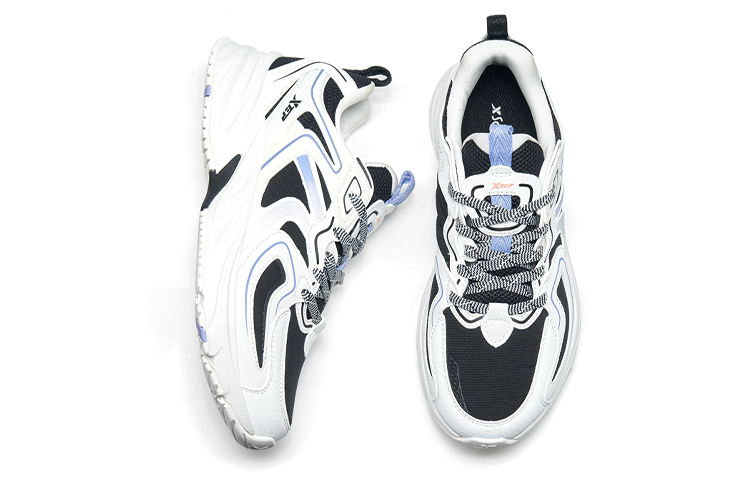 XTEP Dust Free 1.0 Low top Running Shoes Women’s Black White
