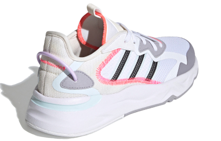 Женские кроссовки adidas neo Futureflow (серо-белые) — фото 4