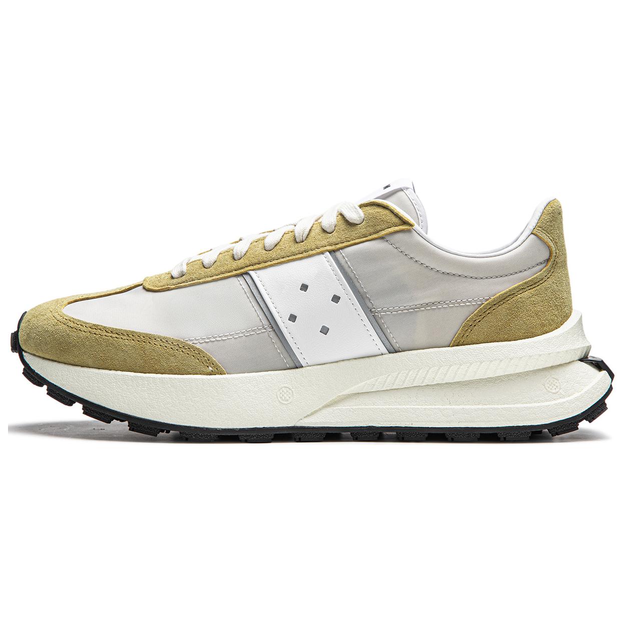 Li Ning Cushioning Slip Resistant Cushioning Slip Resistant Low top Casual Running Shoes Unisex Taupe