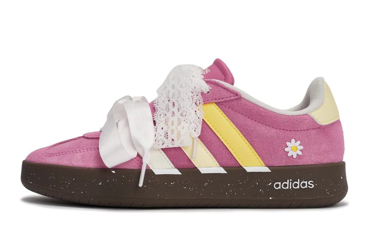 Adidas BARREDA Collection Abrasion Resistant Low top Skateboard Shoes Pink White Beige Yellow