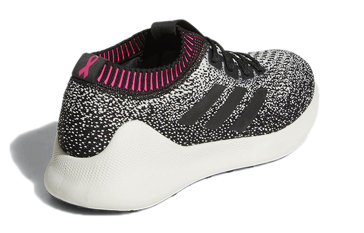 Женские кроссовки adidas Purebounce+ (черно-белые) — Чёрный / белый — фото 4