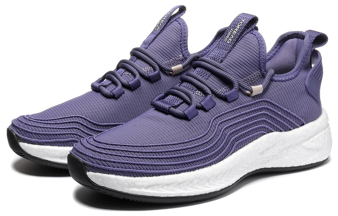 TOREAD Comfortable Cushioning Abrasion Resistant Low top Outdoor Shoes Women’s Purple Black