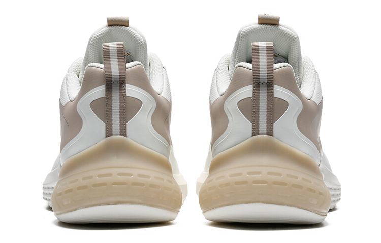 361° Low top Running Shoes Men’s White Umber