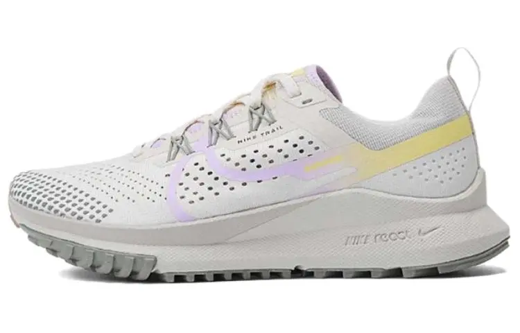 Nike Pegasus Trail 4 'Tan' Women's
