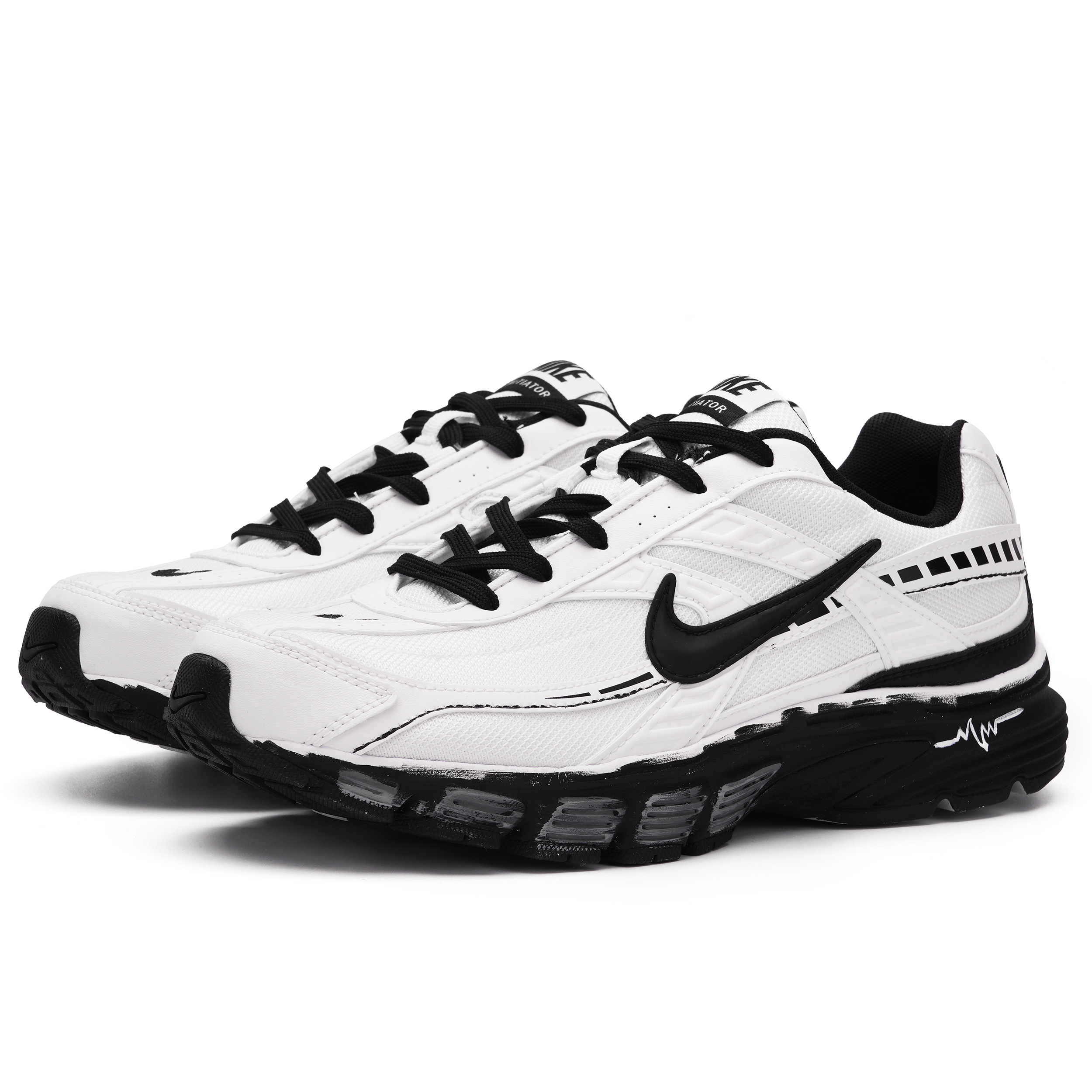 Nike Initiator Cushioning Low top Casual Sprint Running Shoes Men’s White Black