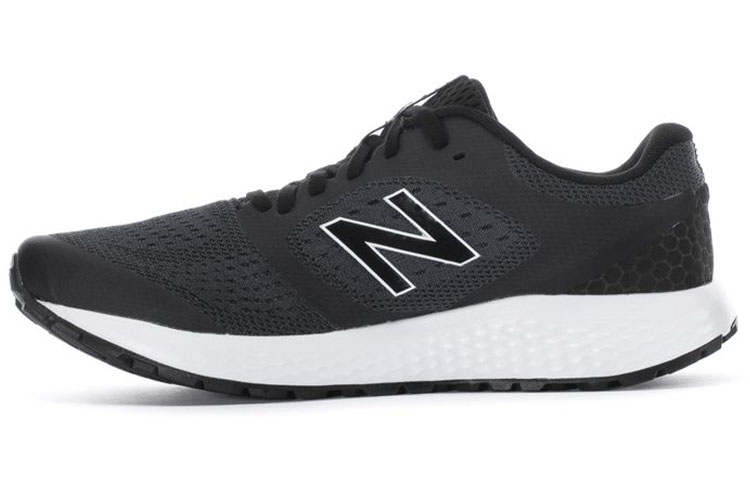 New Balance 520 Series Black / White
