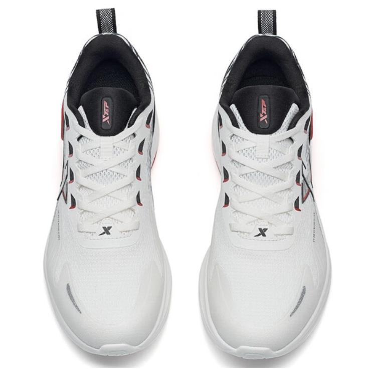 XTEP Cushioning Breathable Low top Running Shoes Men’s White Black Red