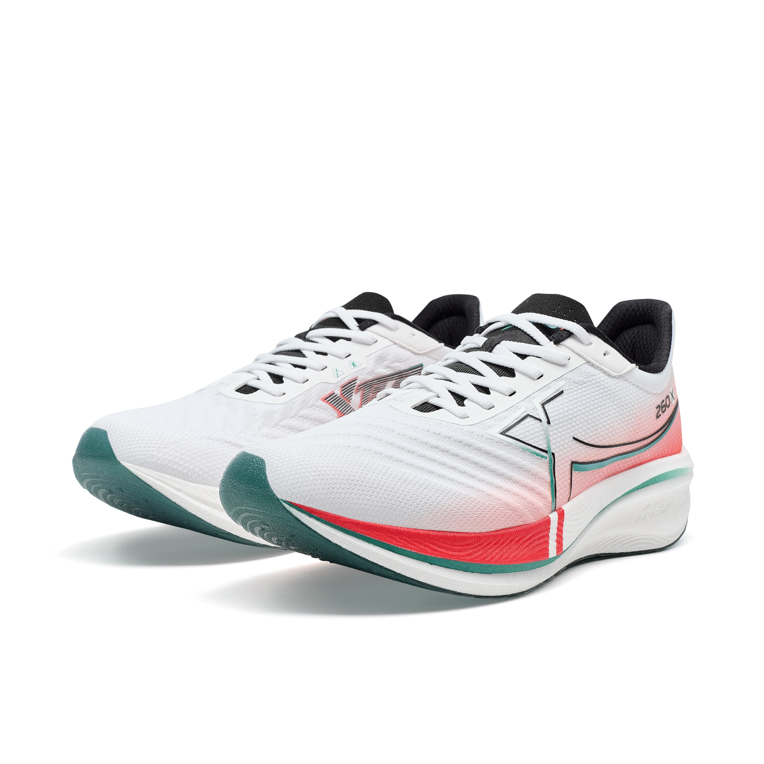 XTEP 260x260X 1.0 Anti-Slip Wear-Resistant Low-Top Running Shoes Men’s Classic White/Laser Red/Black