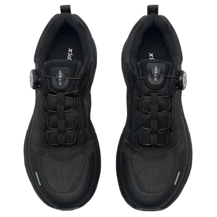 XTEP Breathable And Lightweight Low top Casual Running Shoes Men’s Black