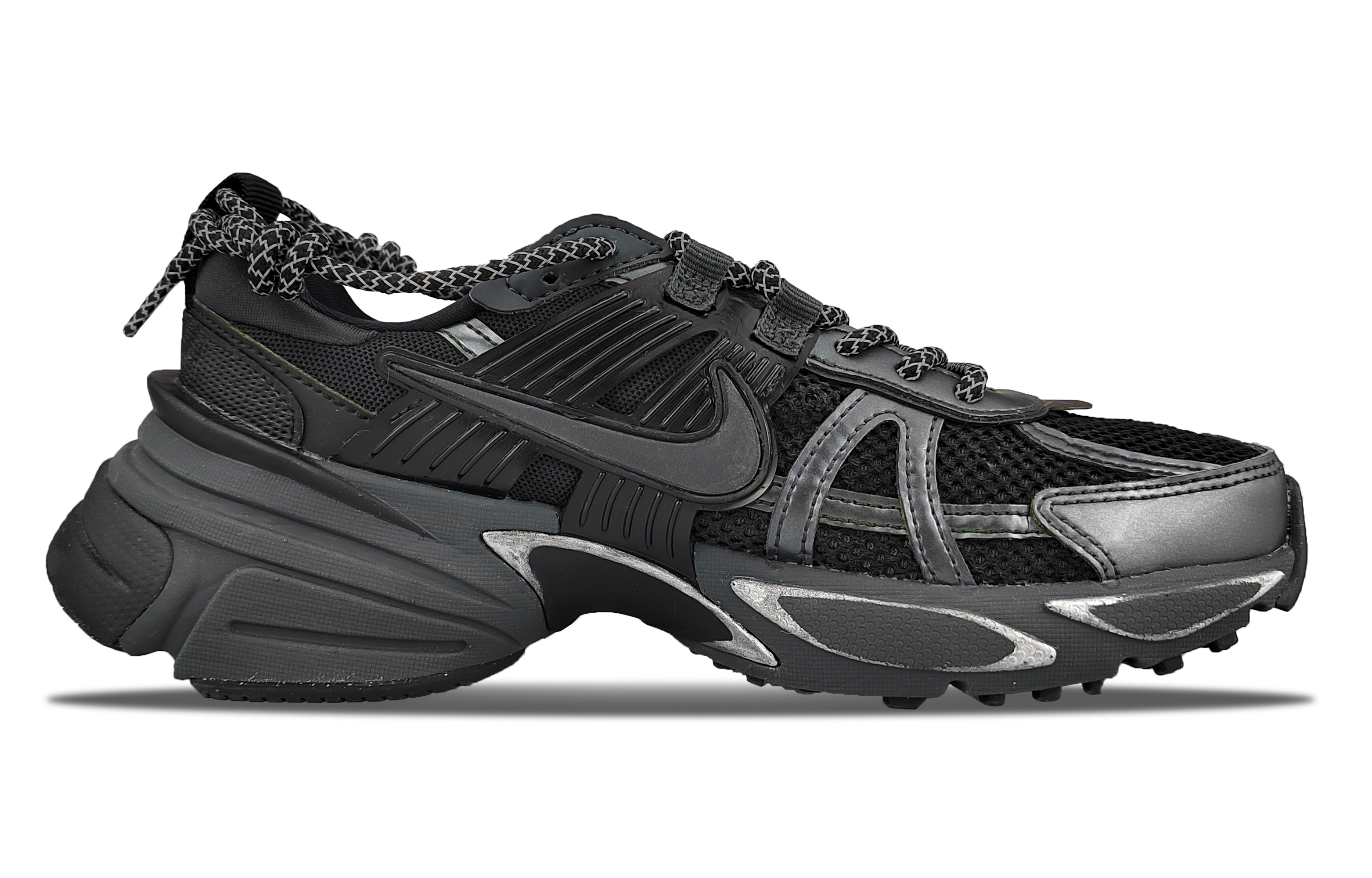 Nike V2K Run Low top Casual Running Shoes Women’s Silver Black