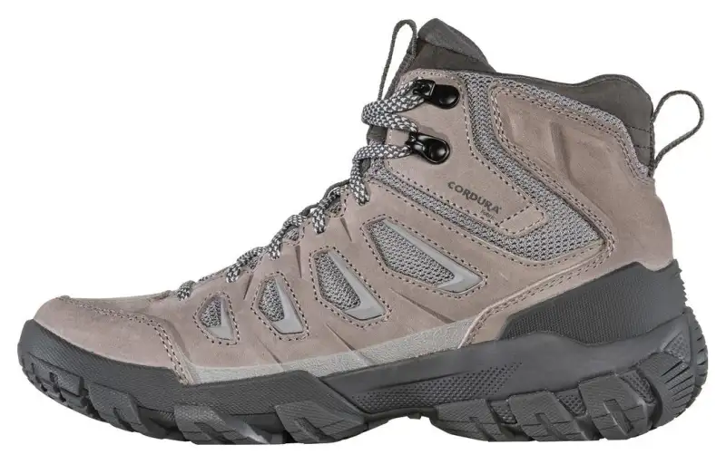 Oboz Footwear Sawtooth Cushioning, Wear Resistant Mid top Outdoor Shoes Women's Brown