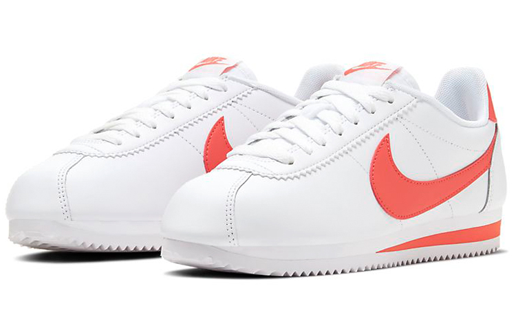 Женские кроссовки Nike Cortez Leather (бело-розовый) — фото 3