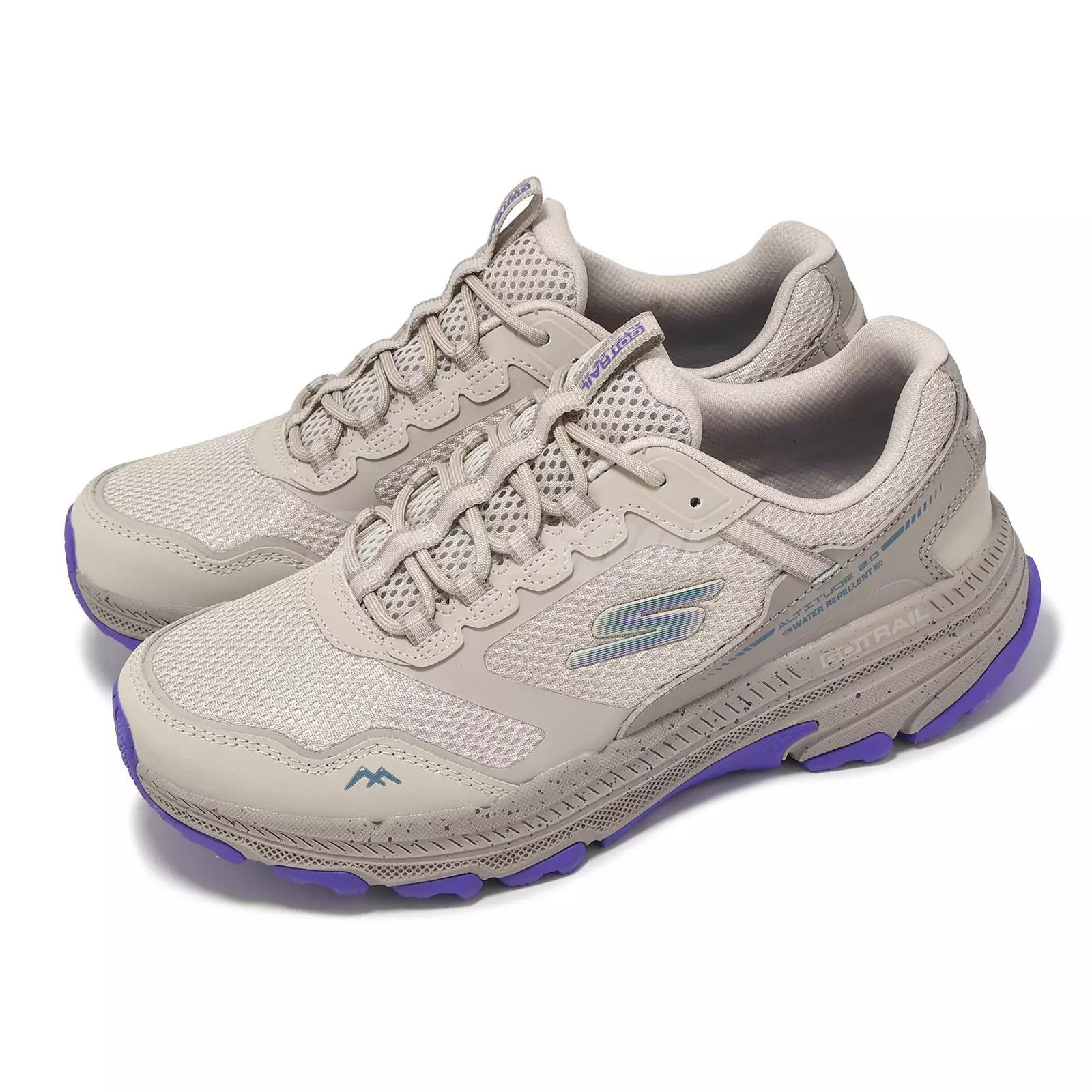 Skechers Women’s GO Low top Running Shoes Women’s Beige