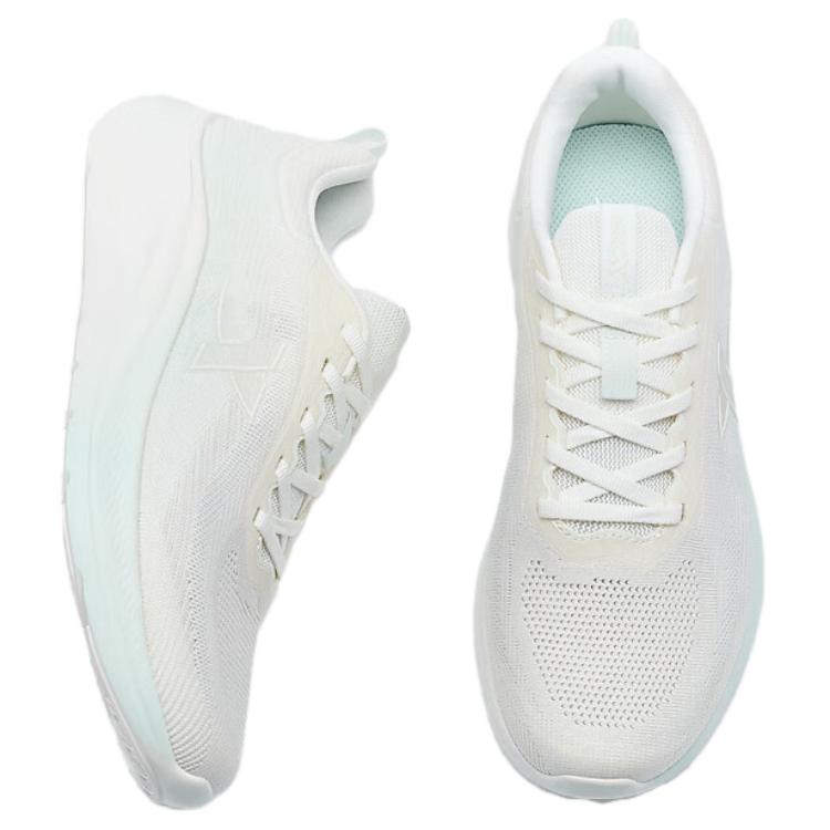 XTEP Wear resistant And Lightweight Low top Running Shoes Women’s White Green