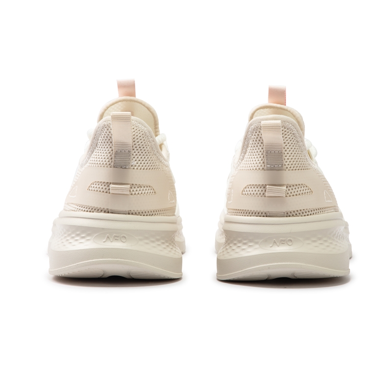 361° Low top Casual Sprint City Commuting Running Shoes Women’s Feather White
