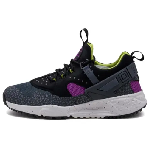 Nike Air Huarache Utility 'Medium Berry'