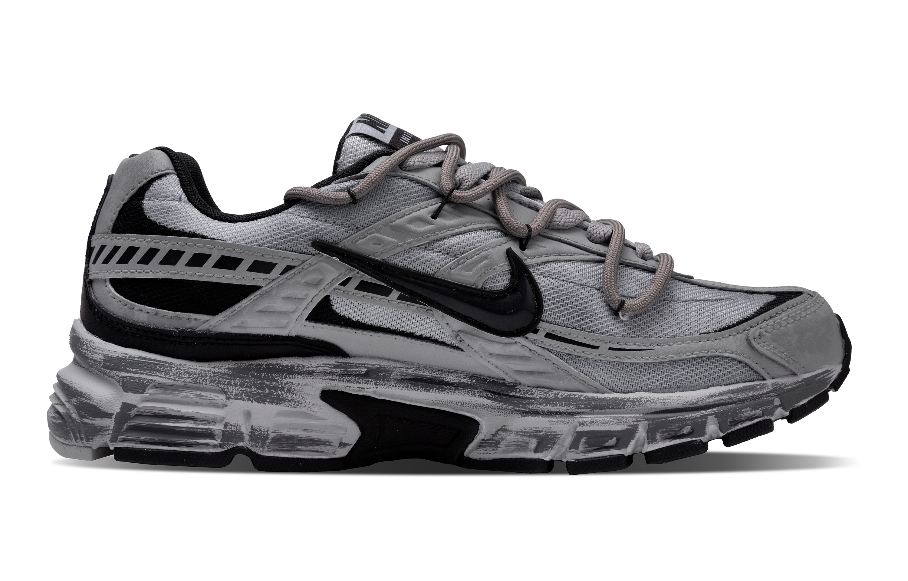 Nike Initiator Slip Resistant Low top Running Shoes Men’s Gray
