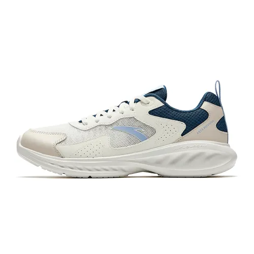 Anta Slip Resistant And Breathable Coverage Slip Resistant And Breathable Coverage Low top Casual Running Shoes Men's