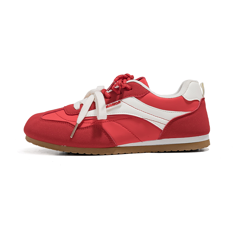 Warrior Huili casual and versatile fashion trendy moral training shoes soft-soled sports shoes trendy low-top sneakers women's red rice