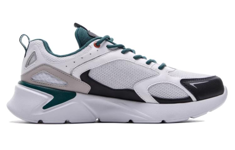 QIAODAN Comfortable Abrasion Resistant Low top Running Shoes Men’s White Black Green