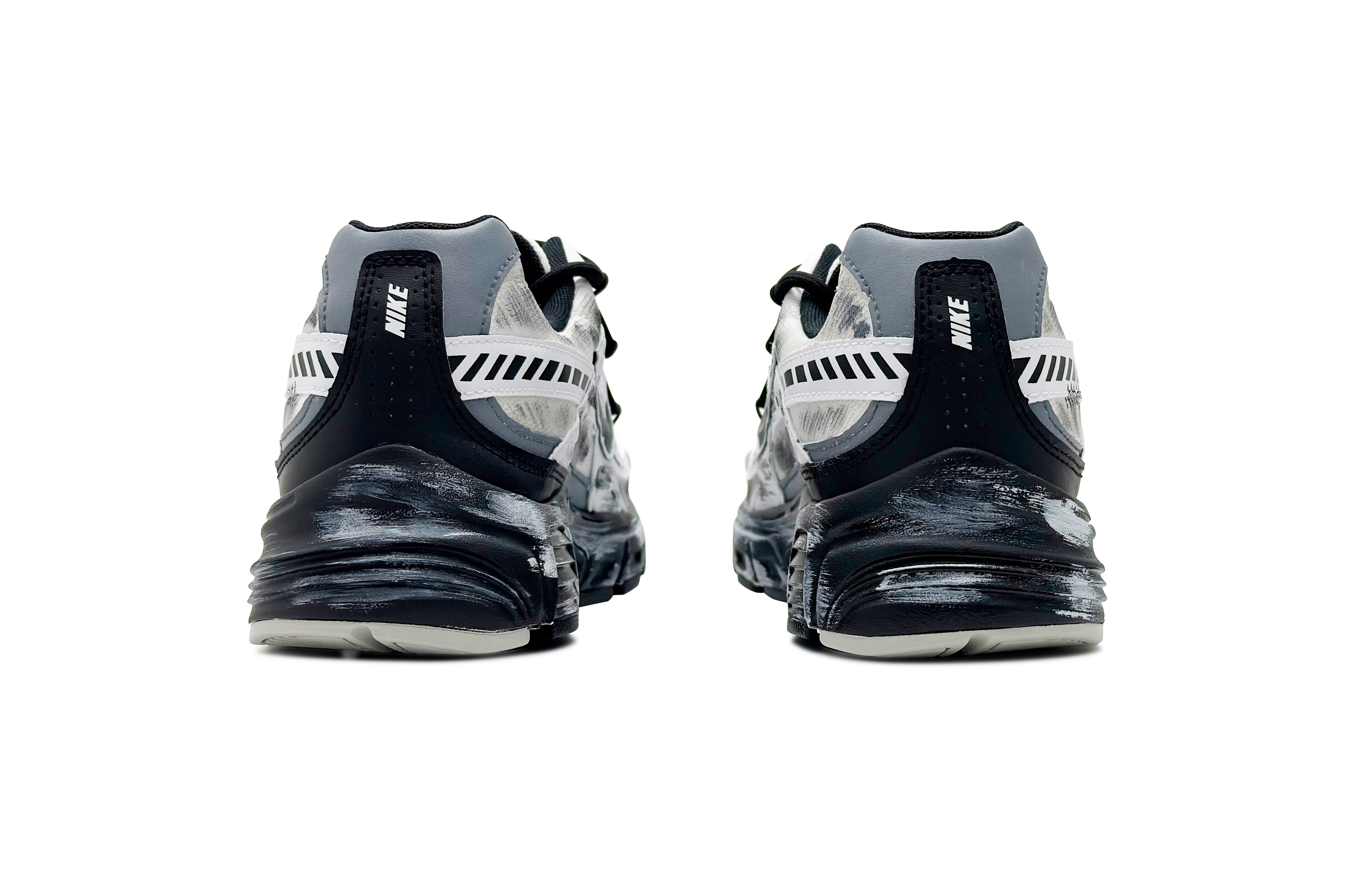 Nike Initiator Abrasion Resistant Low top Casual City Commuting Running Shoes Men’s Black White Gray