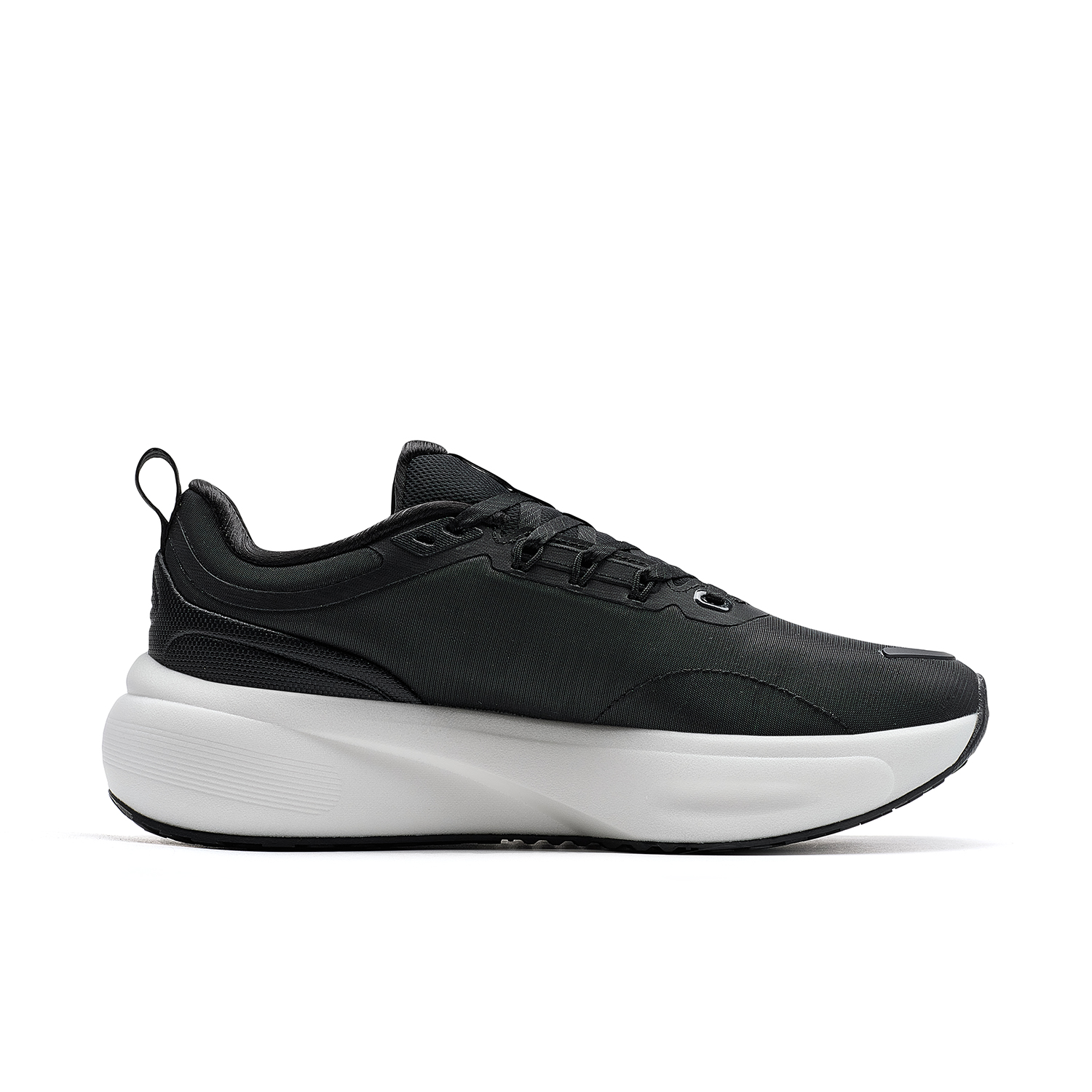 XTEP Jet Feather Abrasion Resistant Slip Resistant Low top Casual Running Shoes Women’s Black/Peony Purple
