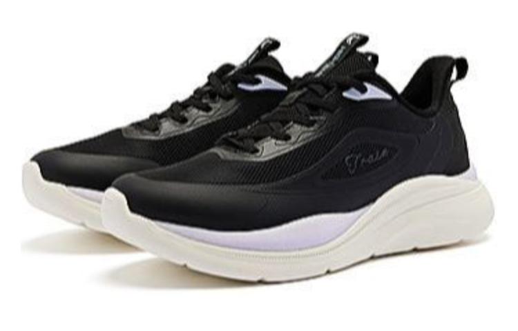 QIAODAN Comfortable Wear resistant And Lightweight Low top Running Shoes Women’s Black White