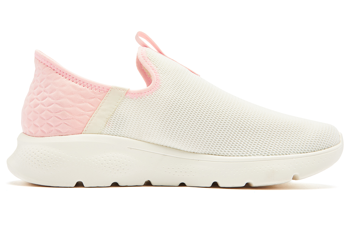 QIAODAN Cushioning Slip Resistant Abrasion Resistant Lightweight Low top Running Shoes Women’s