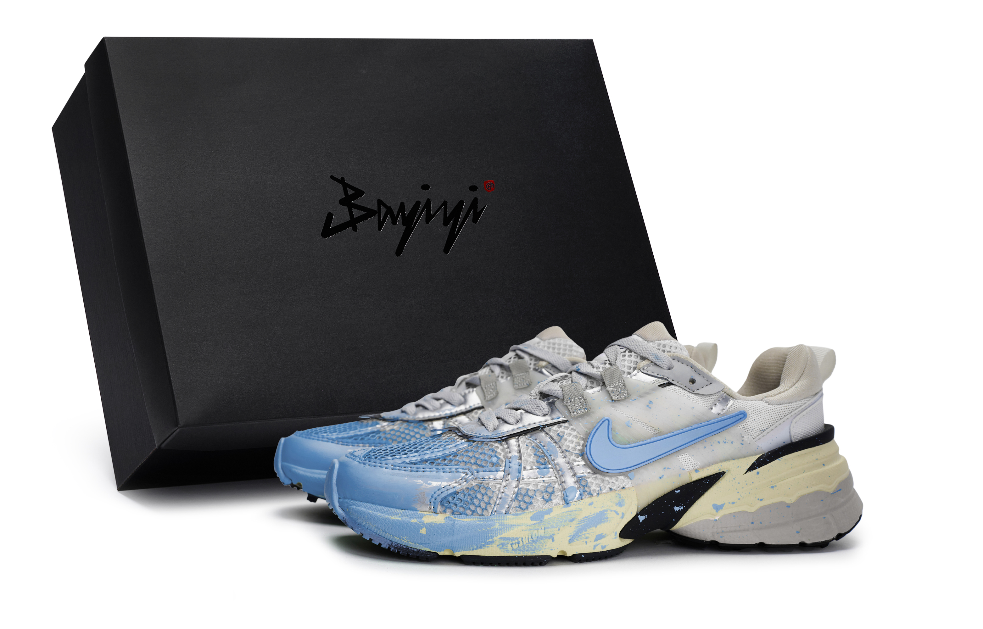 Nike V2K Run Slip Resistant Abrasion Resistant Slip Resistant Abrasion Resistant Low top Running Shoes Women’s