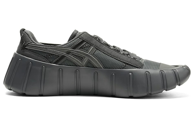 Onitsuka Tiger Gigatia Shoes ‘Carrier Grey Black’