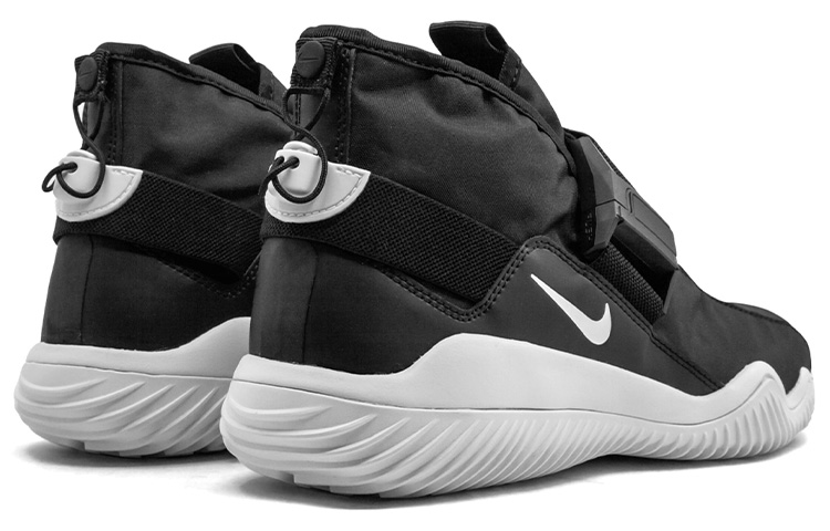 Nike Komyuter Cushioning Slip Resistant Abrasion Resistant Breathable Coverage
