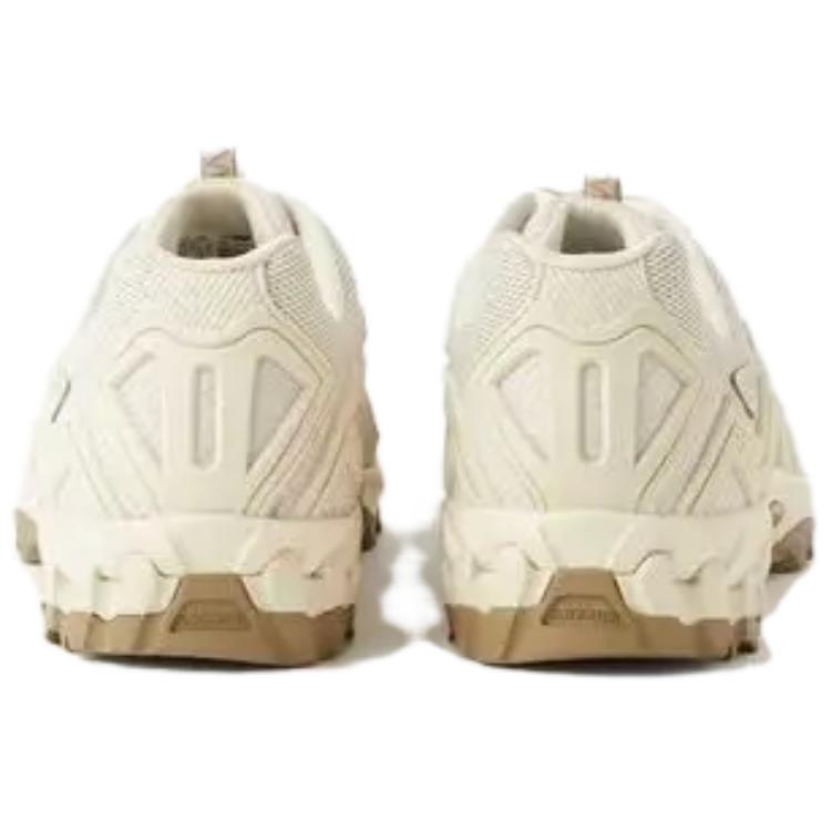 610 New Balance ‘Molded Pack — Beige’