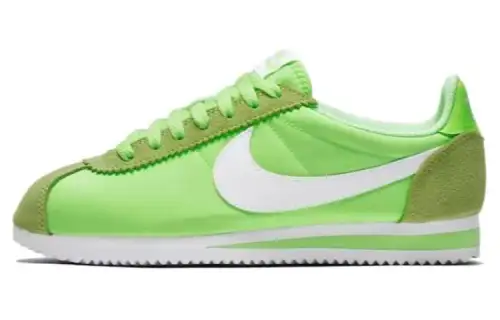 Nike Classic Cortez Nylon Ghost Green Women's