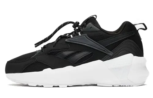 Reebok Aztrek Lightweight Low top Running Shoes Women's Black White