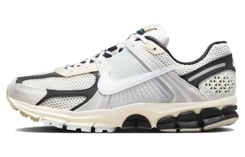 Nike Zoom Vomero 5 Supersonic Light Bone Black
