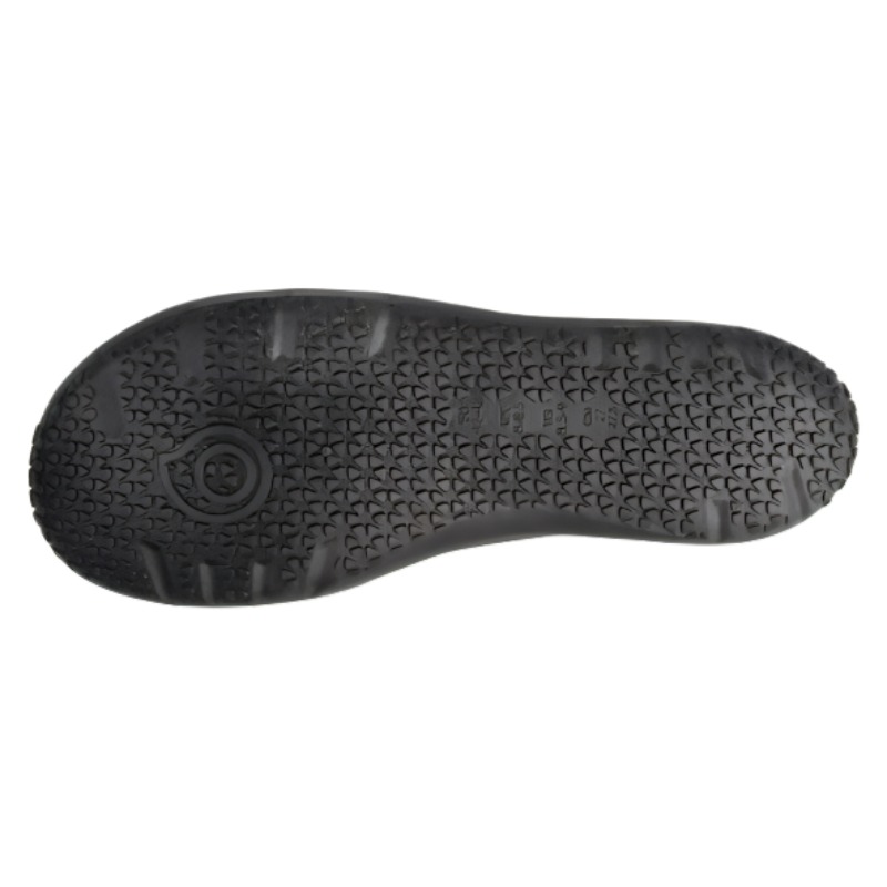 DECATHLON Slip Resistant Abrasion Resistant Low top Outdoor Shoes Men’s Black