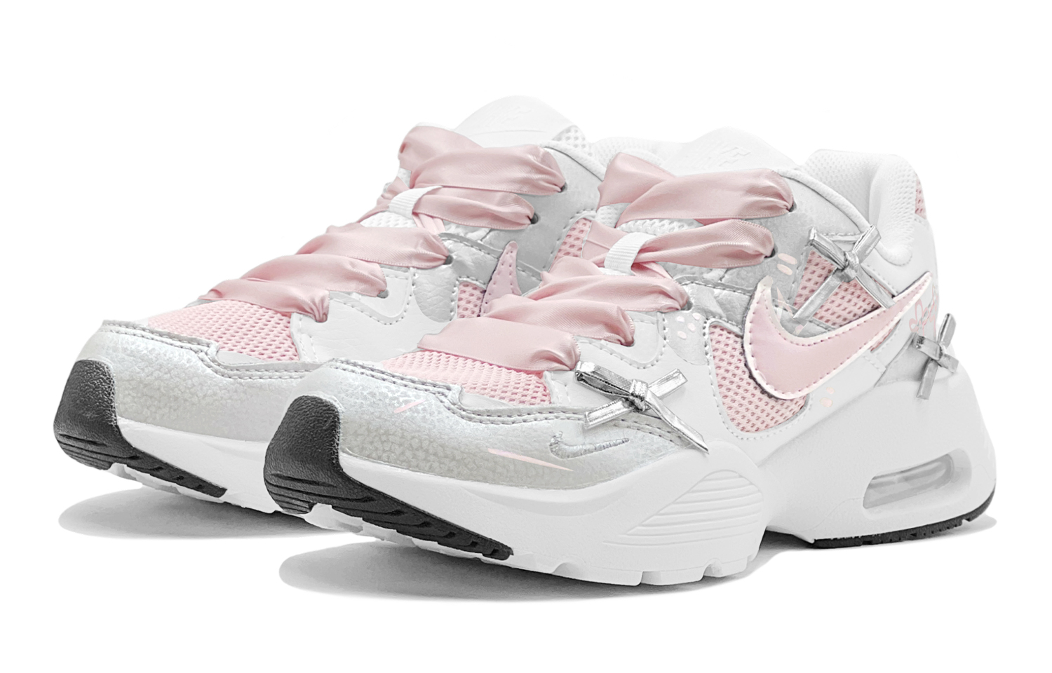 Nike Air Max Fusion Abrasion Resistant Coverage Low top Running Shoes Women’s Silver Pink White
