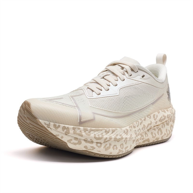 XTEP One Piece Molding 2 Fabric Cushioning Abrasion Resistant Cushioning, Wear Resistant Low top Racing Running Shoes
