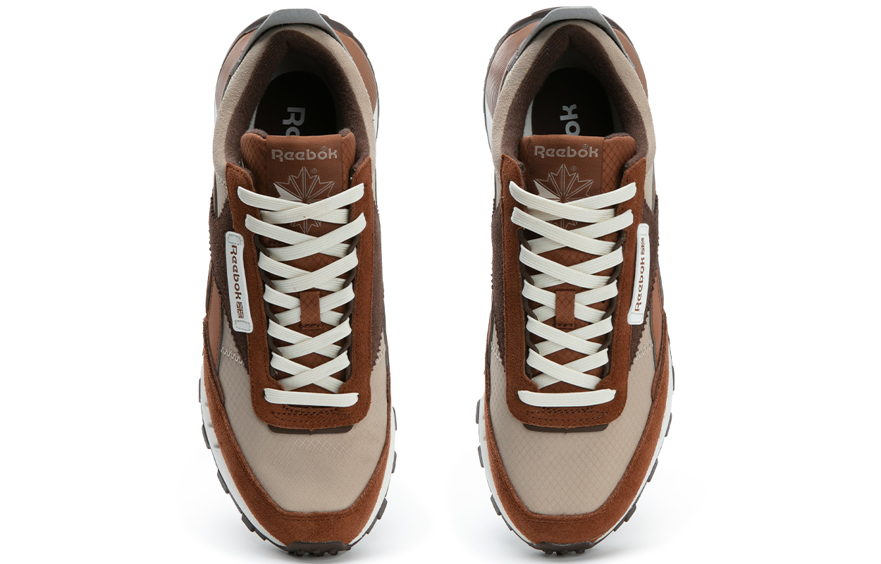 Reebok CL LEGACY W+ Low top Running Shoes Unisex Light Brown